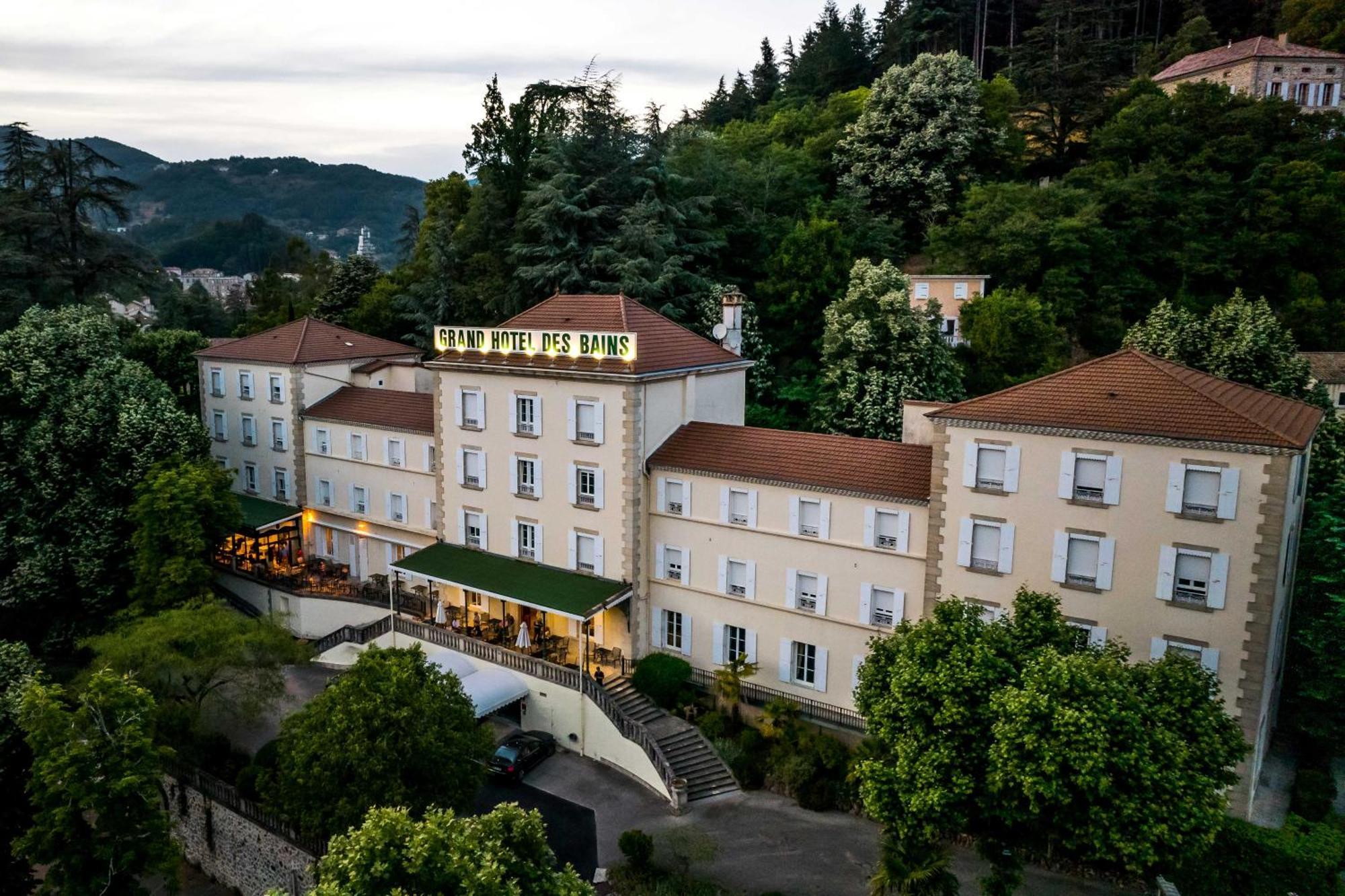 Grand Hotel Des Bains Вальс-ле-Бен Экстерьер фото